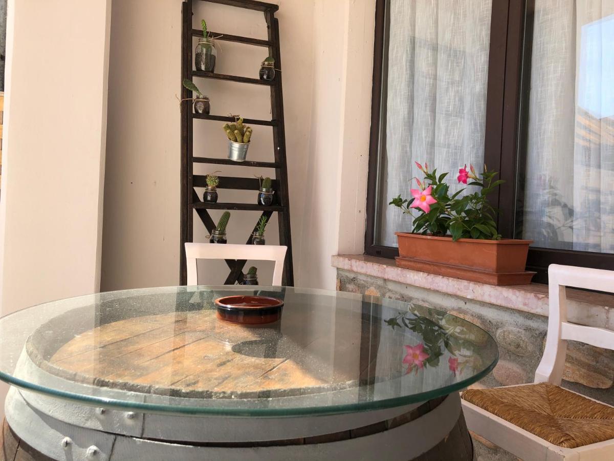 קסטלנואובו דל גארדה B&B Corte Del Garda מראה חיצוני תמונה