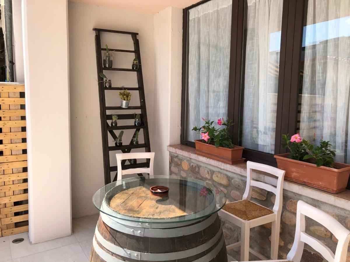 קסטלנואובו דל גארדה B&B Corte Del Garda מראה חיצוני תמונה