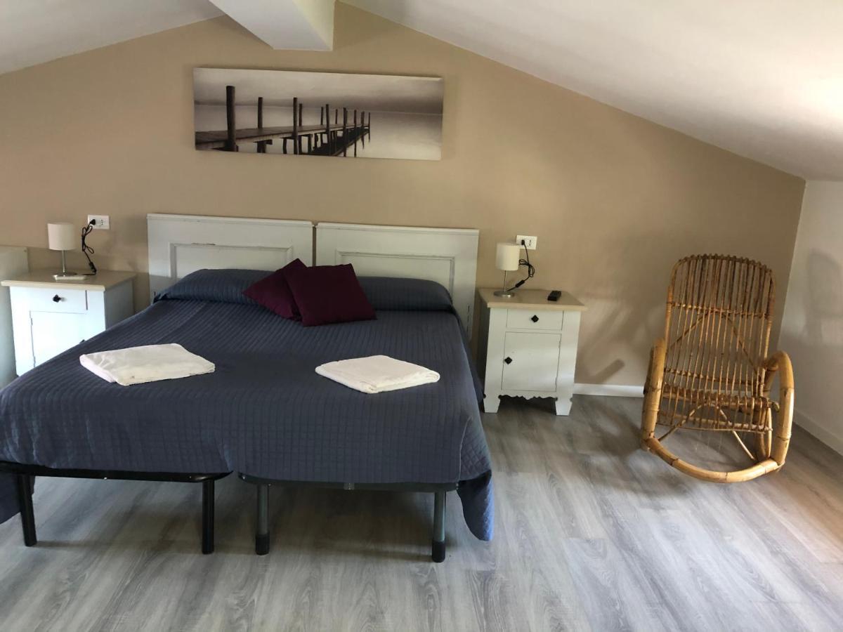 קסטלנואובו דל גארדה B&B Corte Del Garda מראה חיצוני תמונה