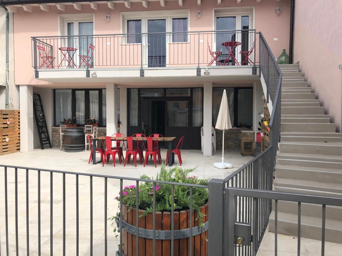 קסטלנואובו דל גארדה B&B Corte Del Garda מראה חיצוני תמונה