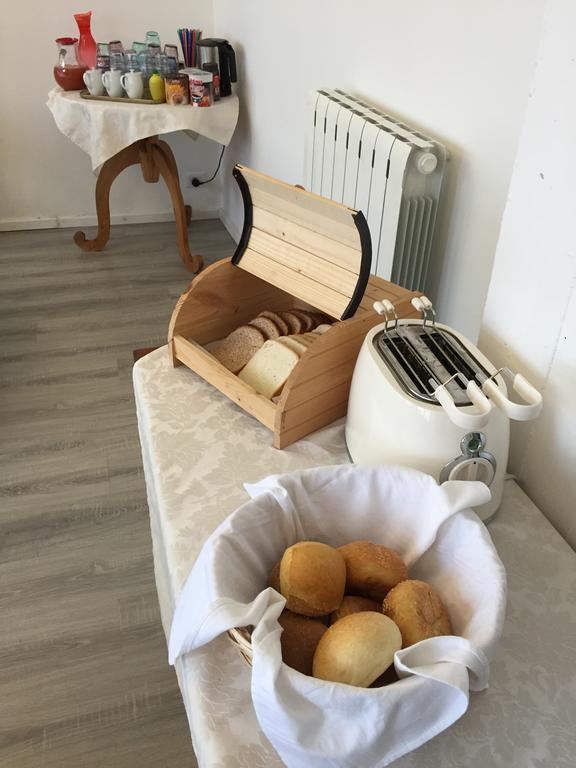 קסטלנואובו דל גארדה B&B Corte Del Garda מראה חיצוני תמונה