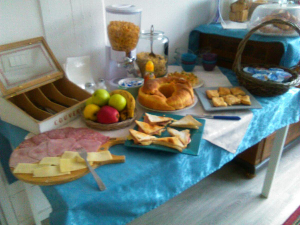 קסטלנואובו דל גארדה B&B Corte Del Garda מראה חיצוני תמונה
